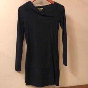 Black Lole tunic dress